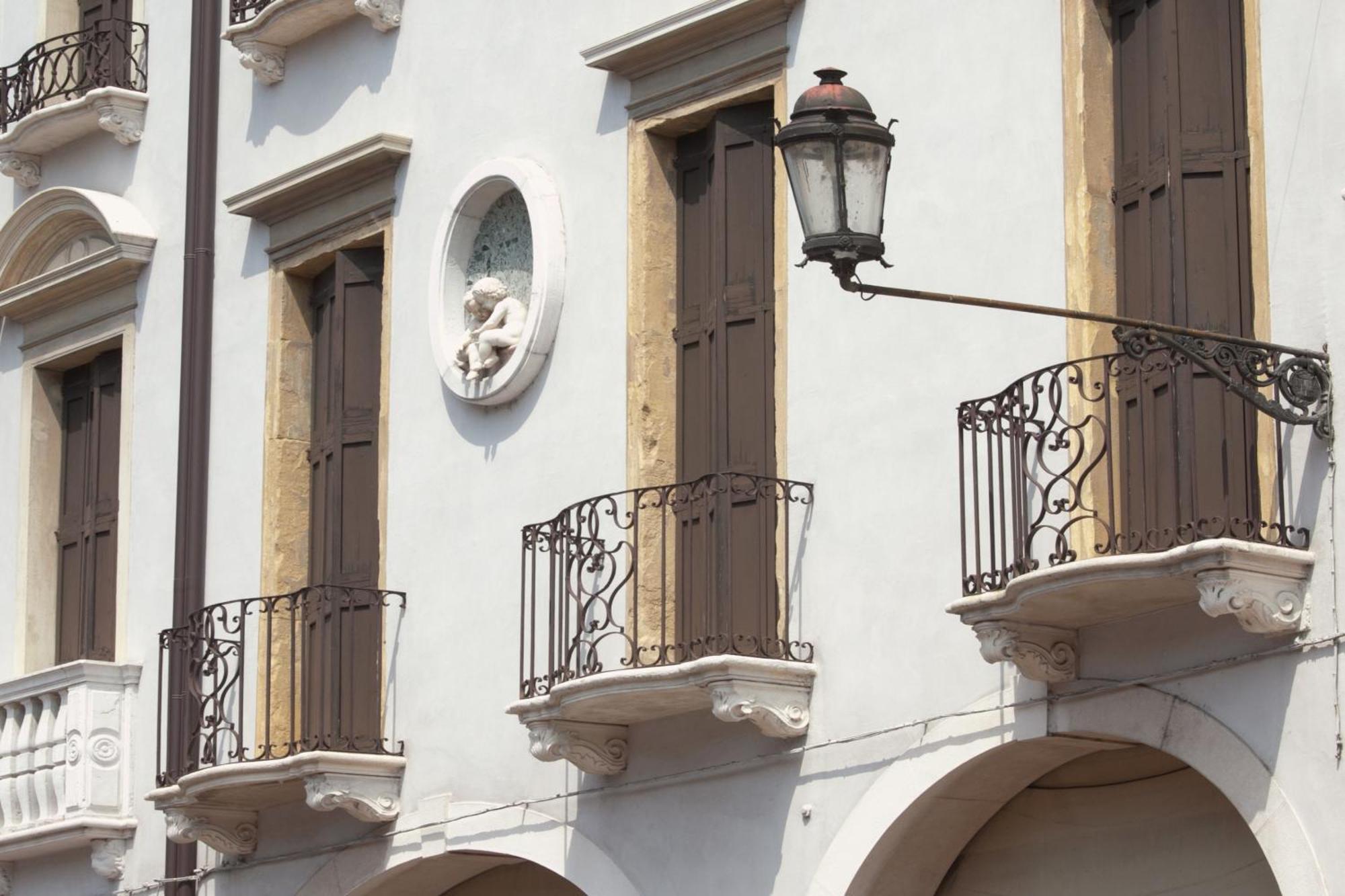 Hotel Casa Del Pellegrino بادوفا المظهر الخارجي الصورة