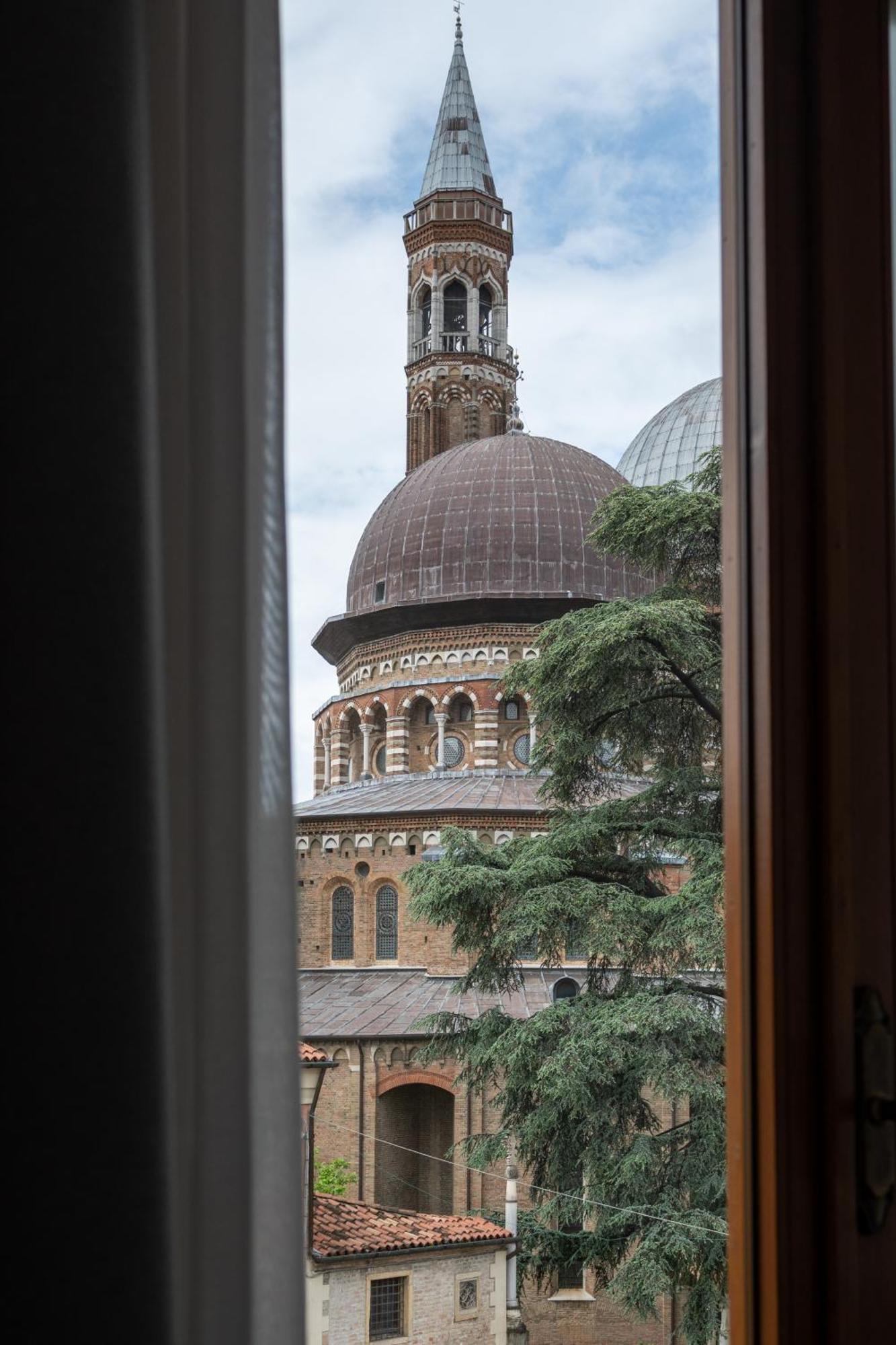 Hotel Casa Del Pellegrino بادوفا المظهر الخارجي الصورة